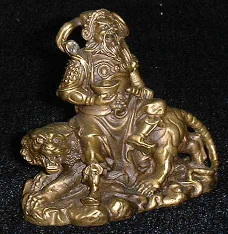 God of Wealth figurine (Side view 1)